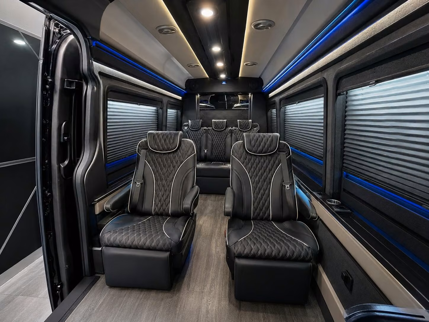 recurring airport shuttle bus service for sacramento employers