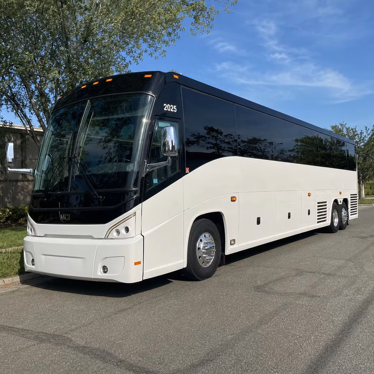 shuttle services for sacramento government agencies and state capitol operations